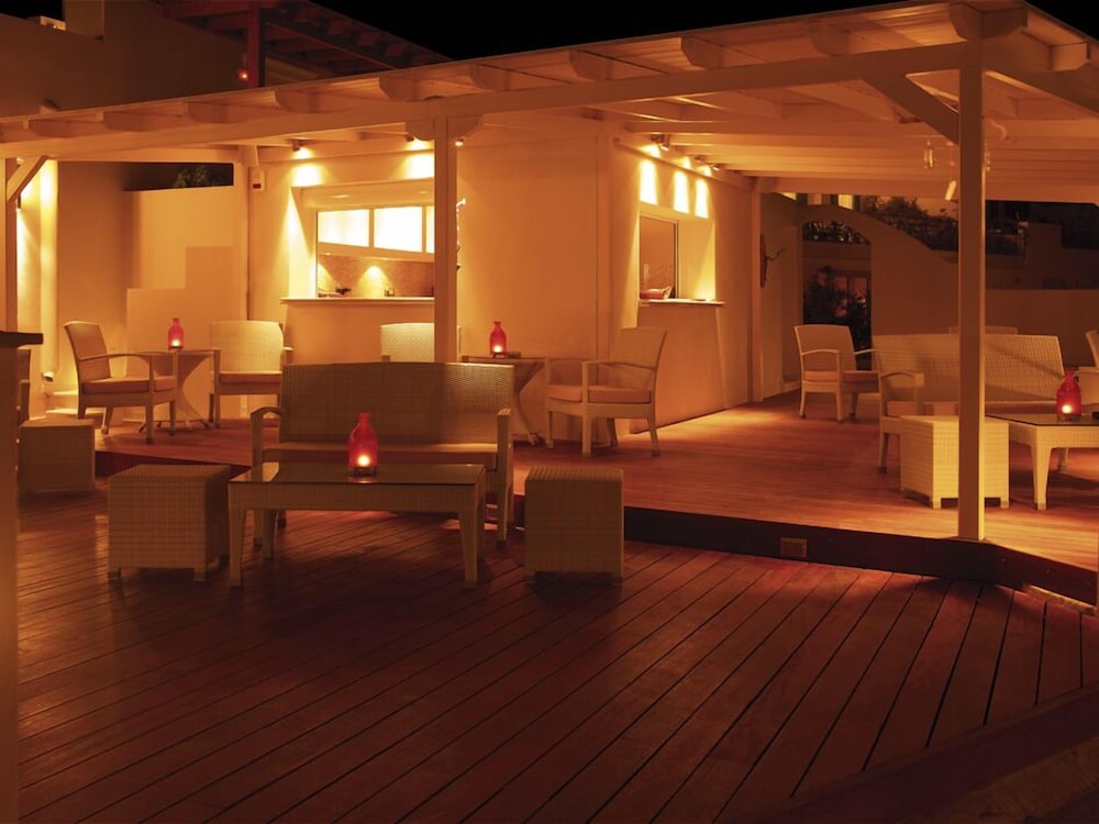 Nissaki Beach Hotel 52/63