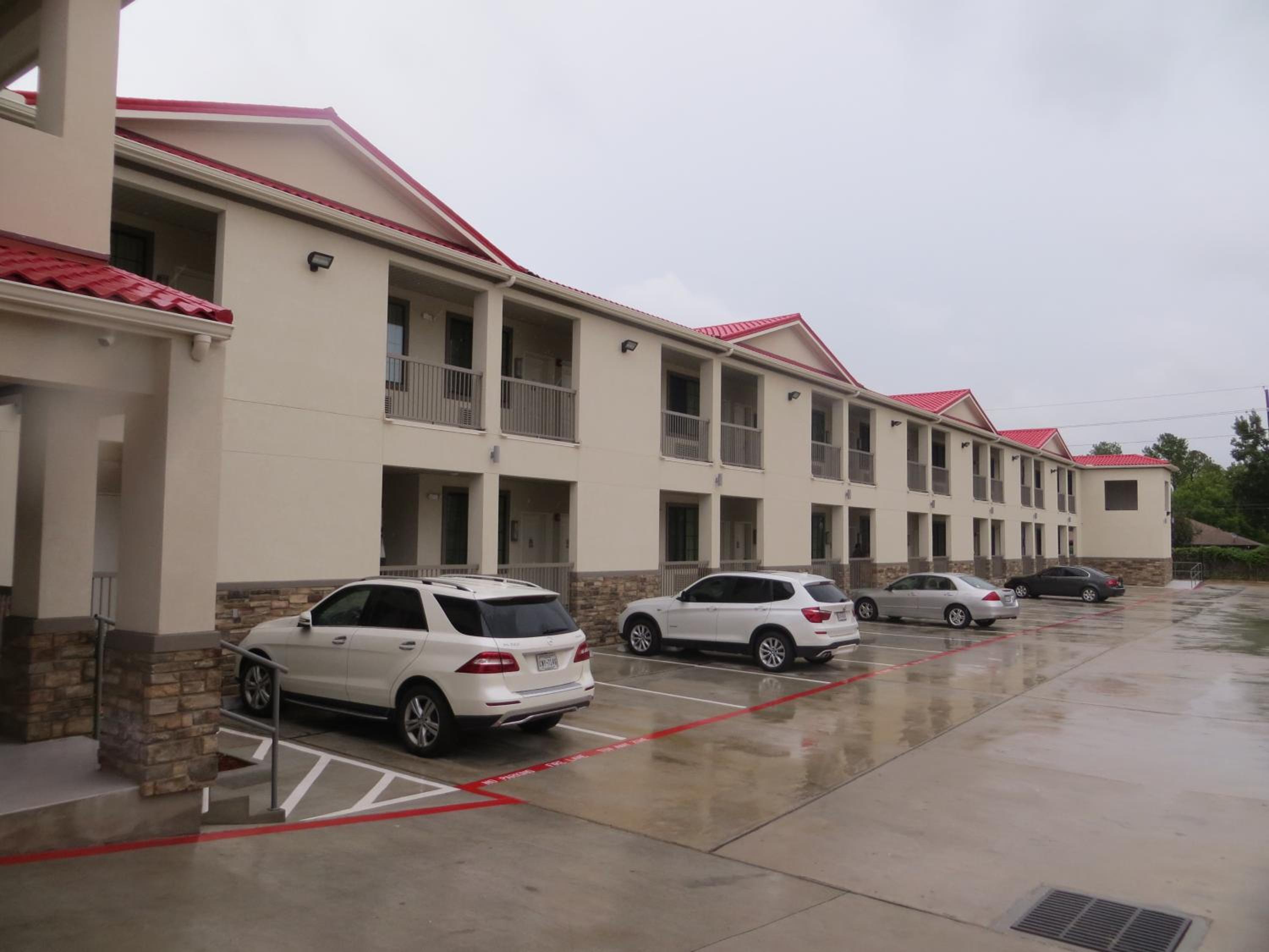 Scottish Inn And Suites 45/53