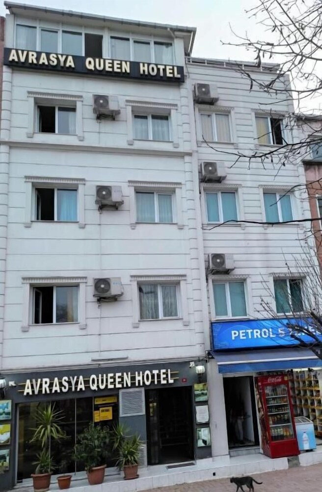 Avrasya Queen Hotel 1/30