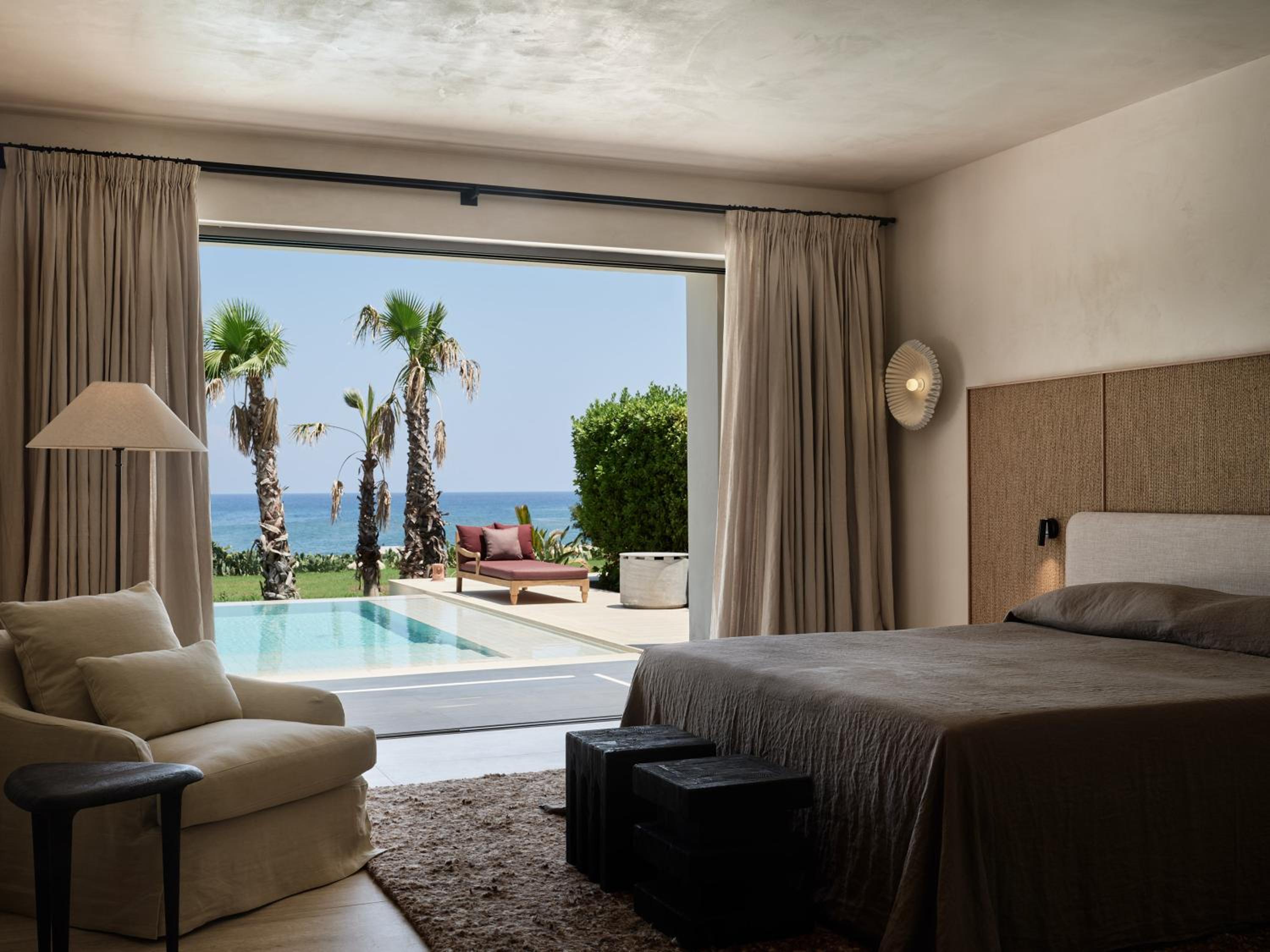 Presidential, Suite, Bungalow