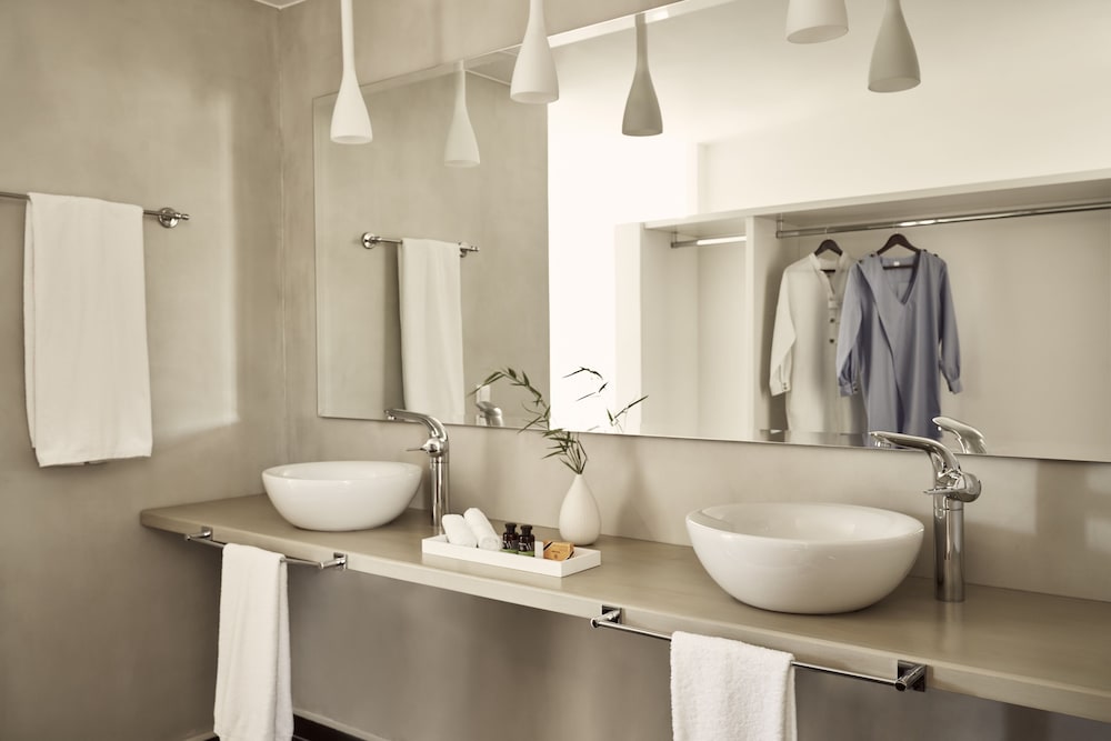 Yria Boutique Hotel & Spa 74/74