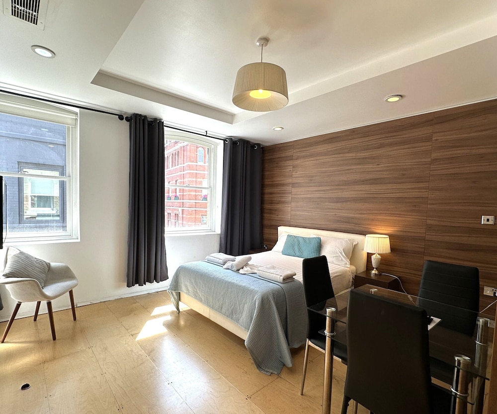 استوديو ديلوكس بسرير مزدوج بحمام خاص مع أريكة، Room Home Stay 6/10