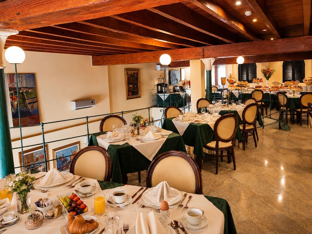 Hotel Hieracon 32/47
