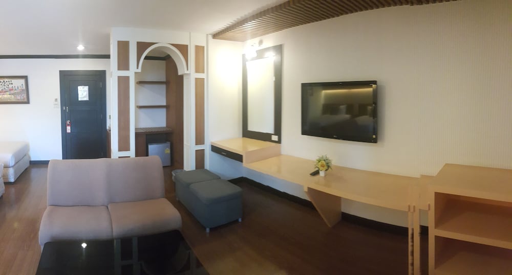 Wind Mill Resort 55/72