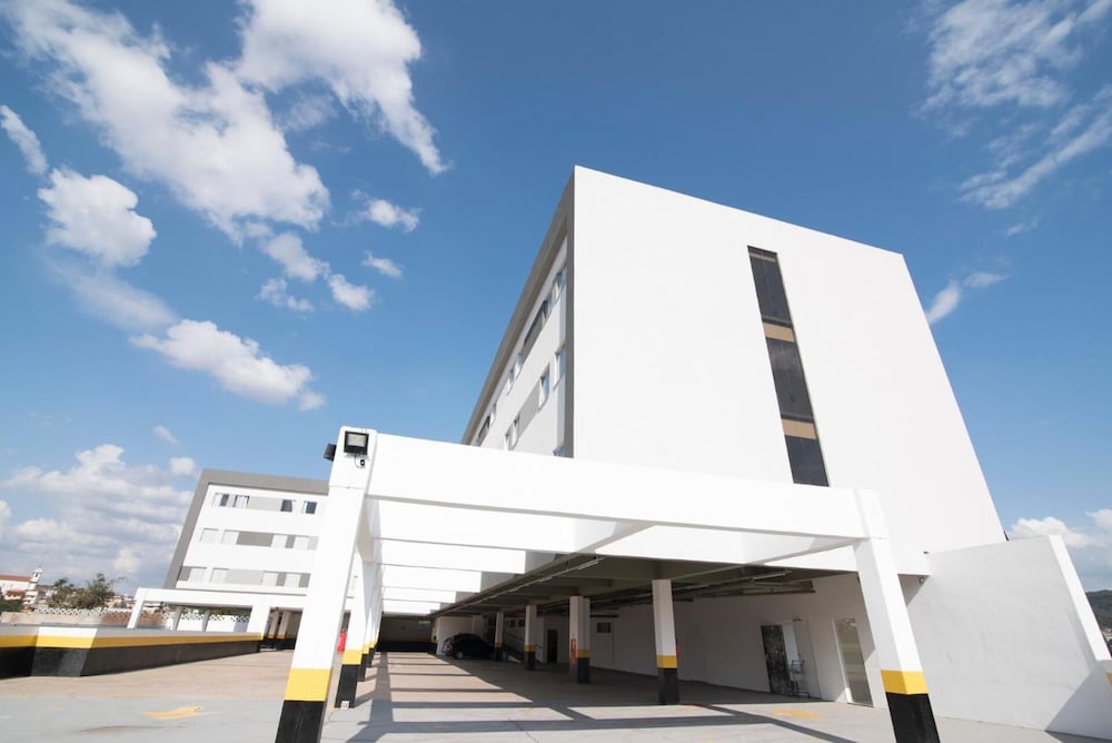 Hotel H2 Congonhas 61/62