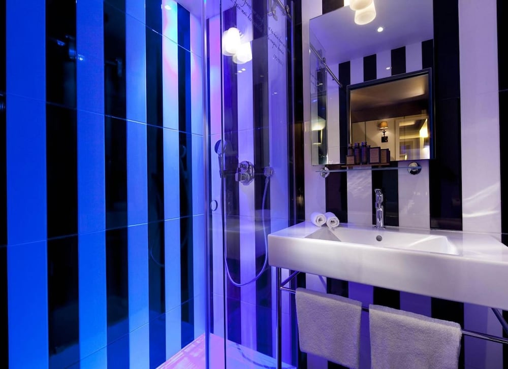 Hotel Les Plumes 41/52