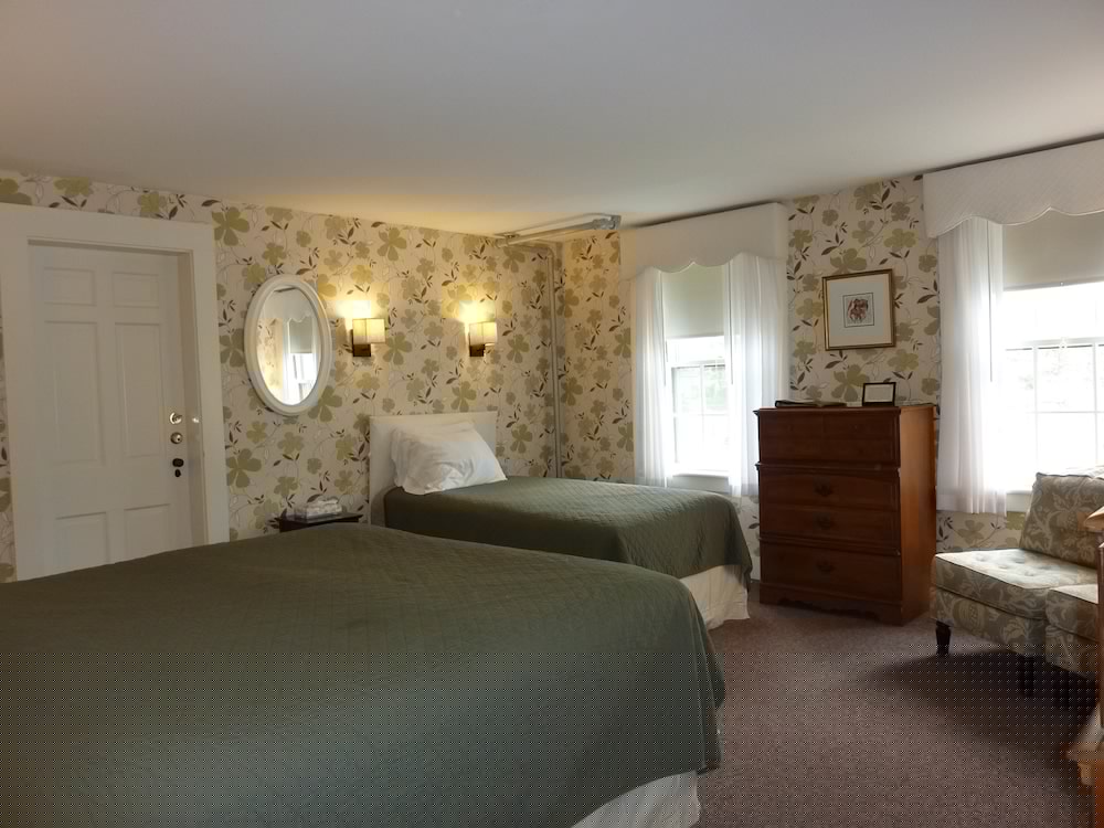 The Franconia Inn 26/74
