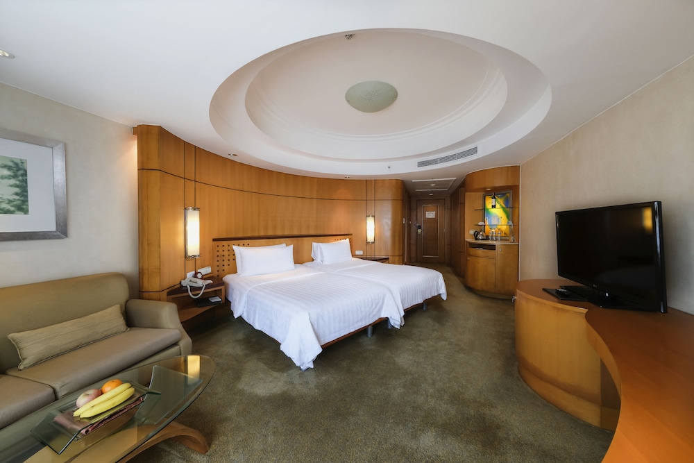 غرفة ديلوكس بسريرين منفصلين، Makati Shangri-La 7/10