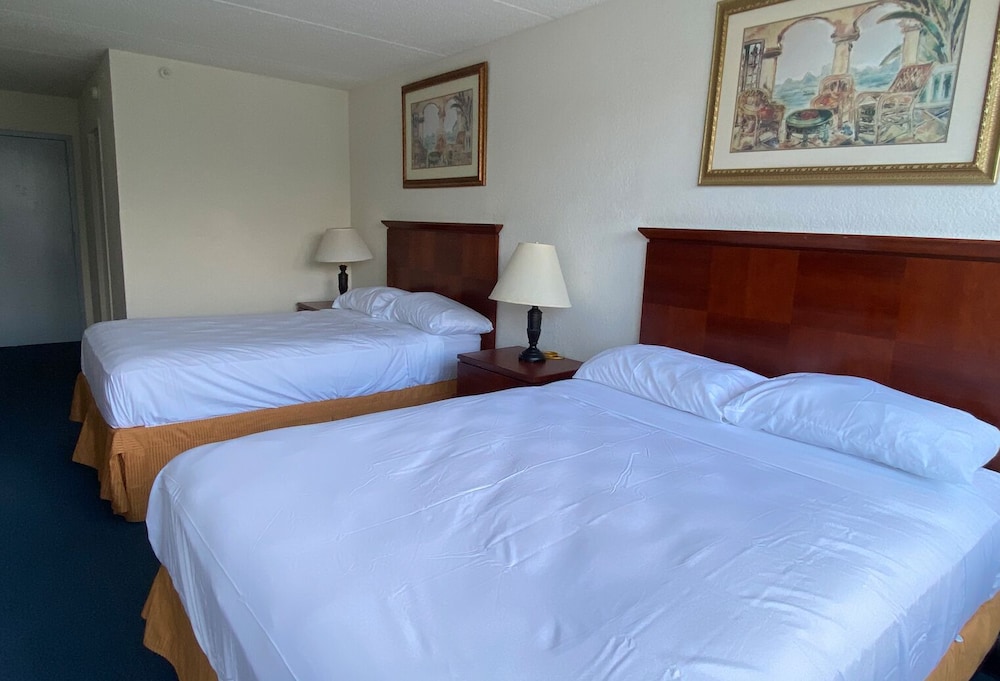 Miami Gardens Inn and Suites 12/30