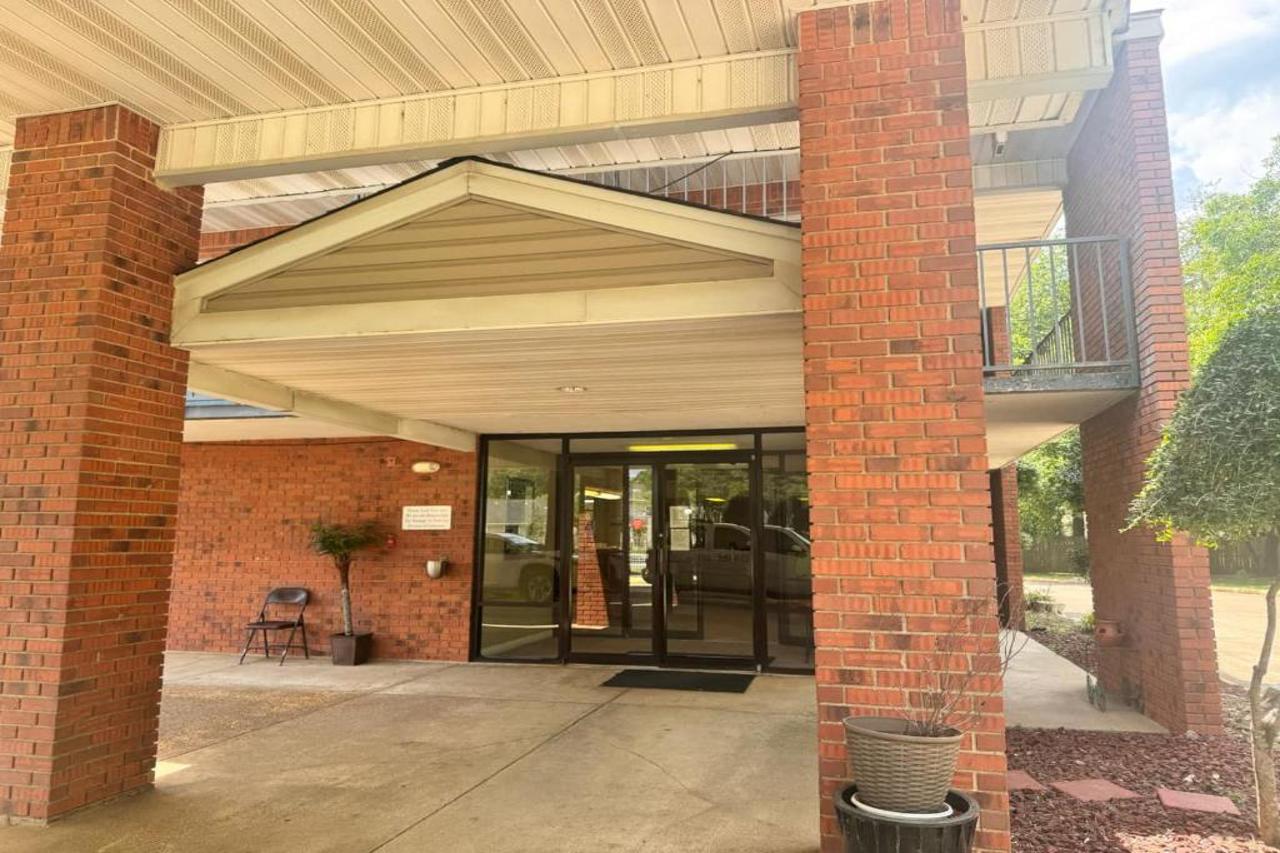 Delta Inn West Helena US 49 AR 24/30