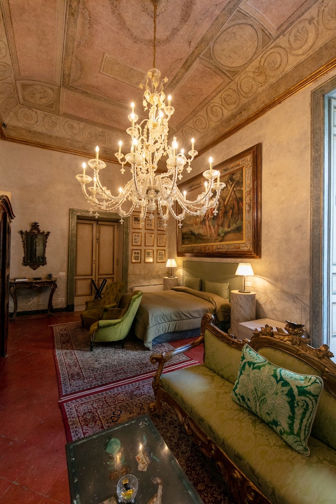 Palazzo Doria Napoli 34/50