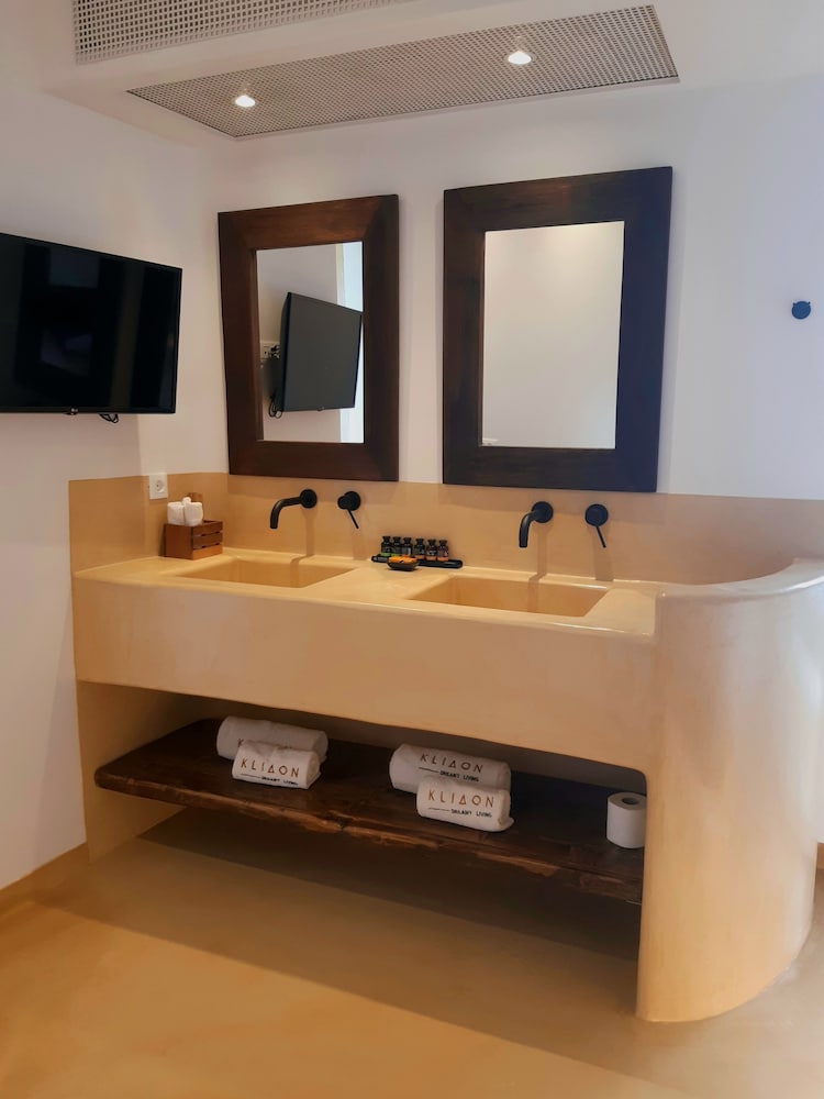 Klidon Dreamy Living Suites 31/43