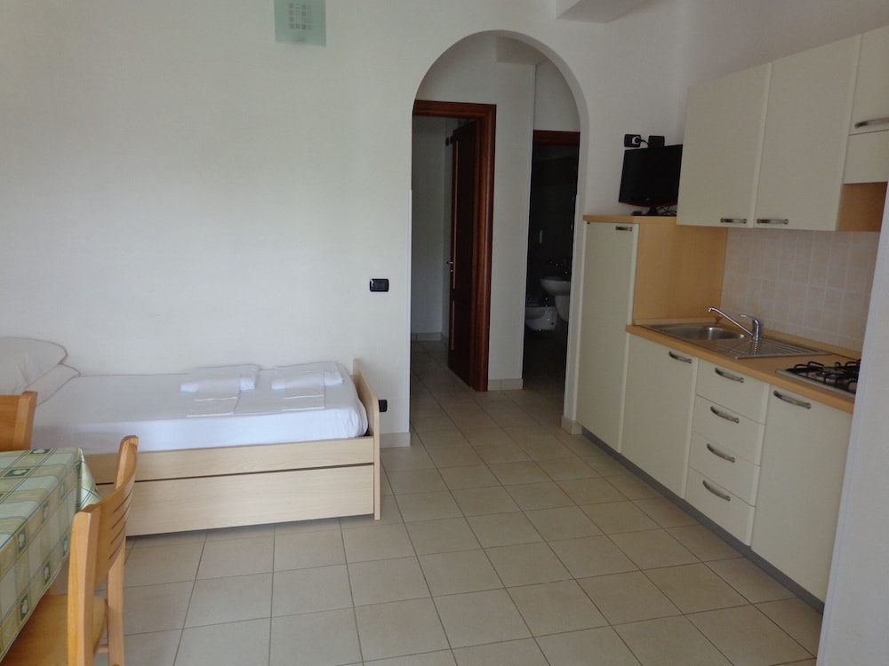 Blu Mare Village 15/50