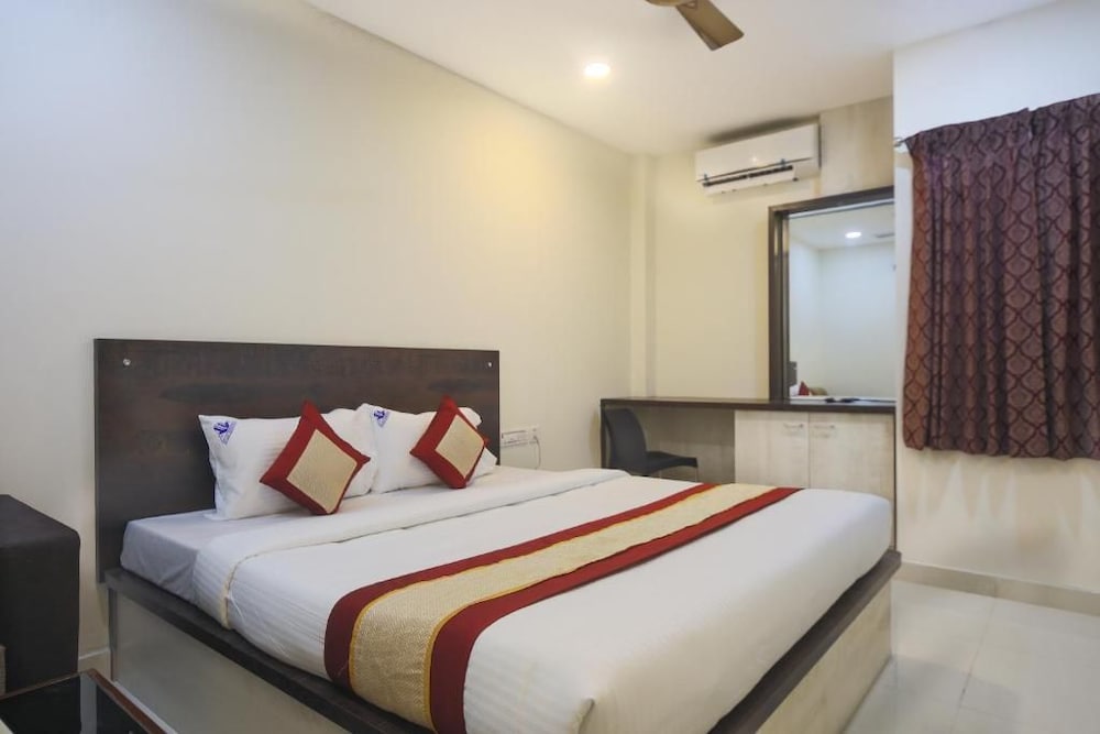 Balaji Residency 7/51