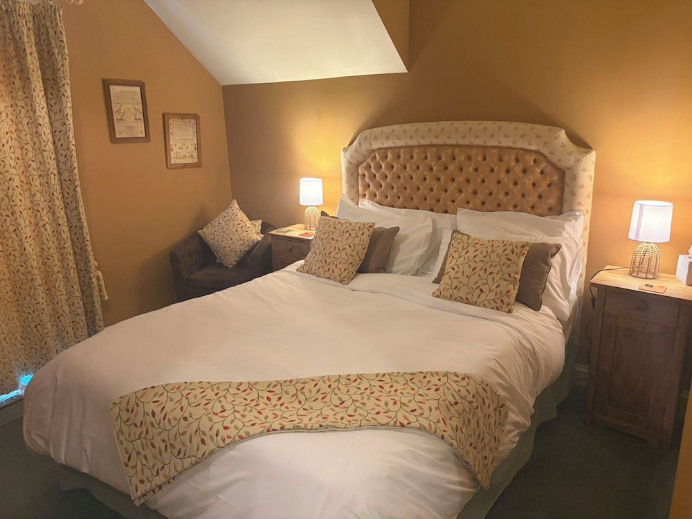 Hunters Rest Inn 16/50