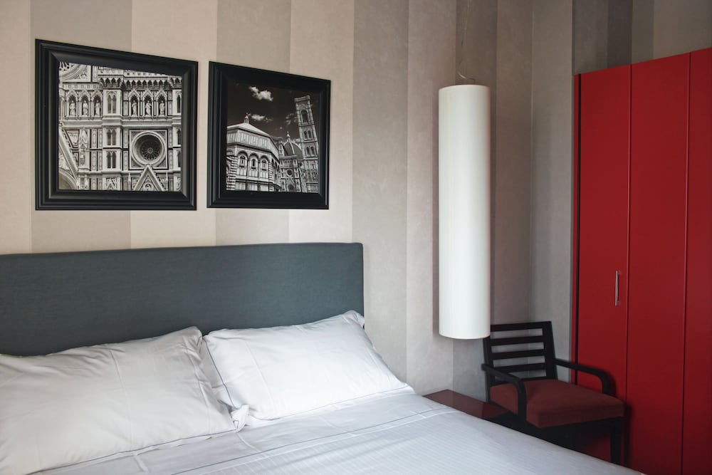 SMART, DOUBLE BED, WITH VIEW