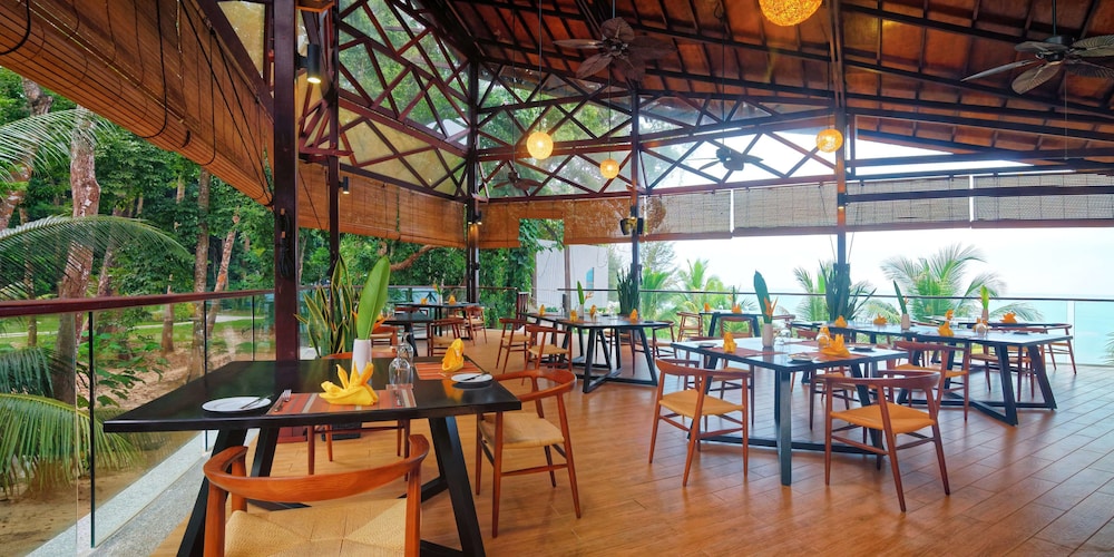 Borneo Eagle Resort 32/50