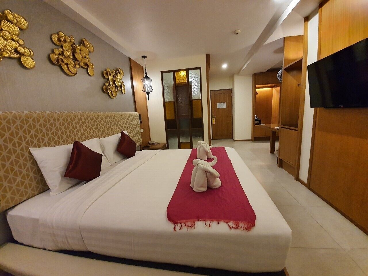 PREMIER, DOUBLE BED