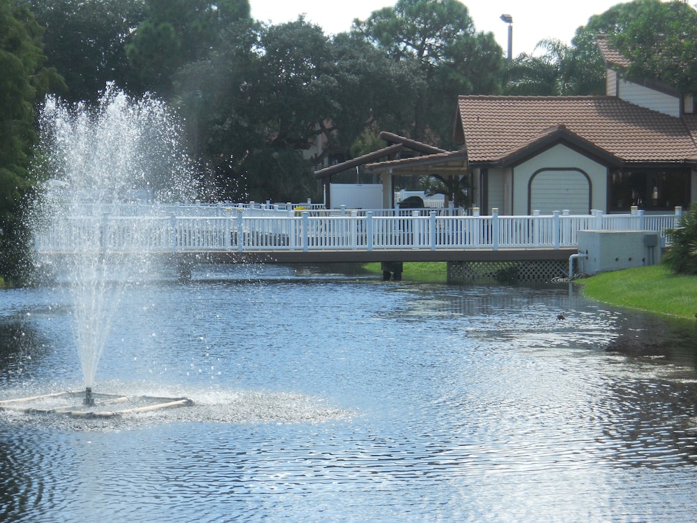 Shorewalk Vacation Villas 30/45