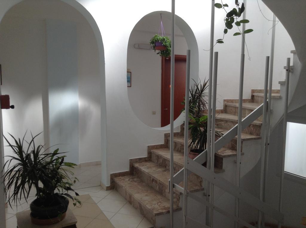 Hotel Meltemi 28/30