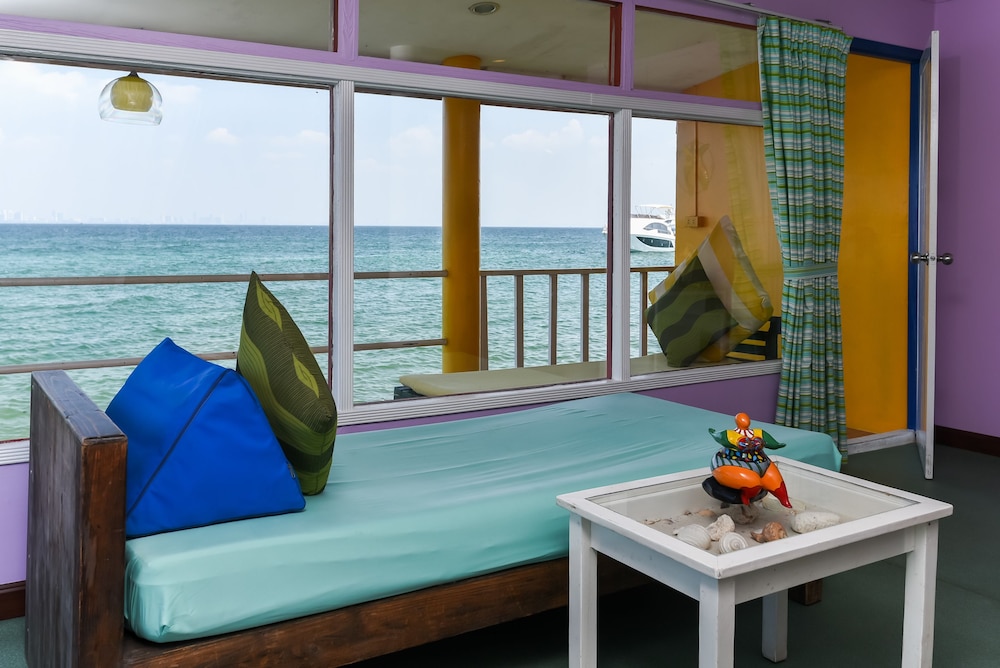 Lareena Resort Koh Larn Pattaya 20/47