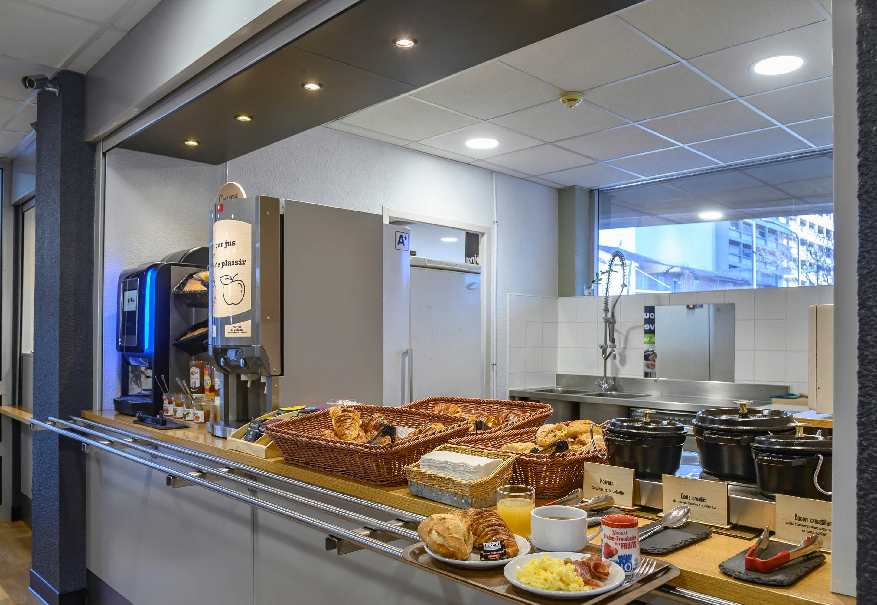 B&B HOTEL Nimes Centre Arenes 18/26
