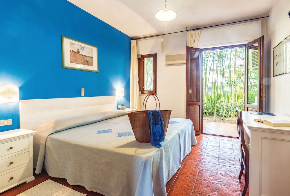 Hotel Santa Maria 12/57