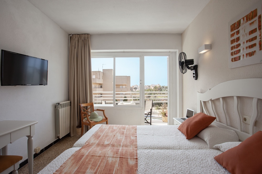 Playamar Hotel Apartments 24/68