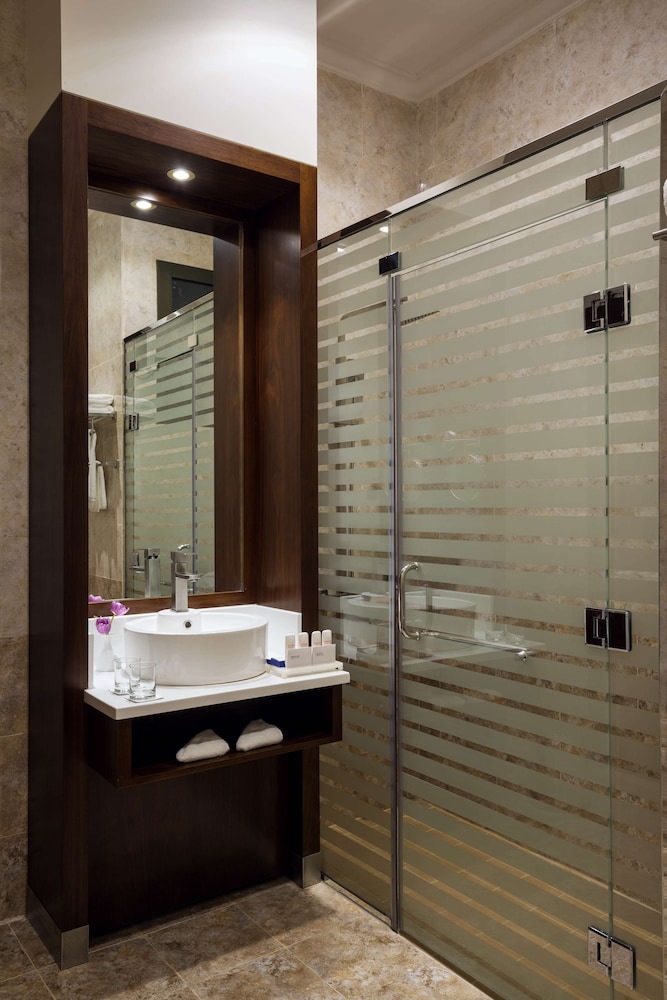 فندق راديسون بلو - بريدة(Radisson Blu Hotel Buraidah) 74/75