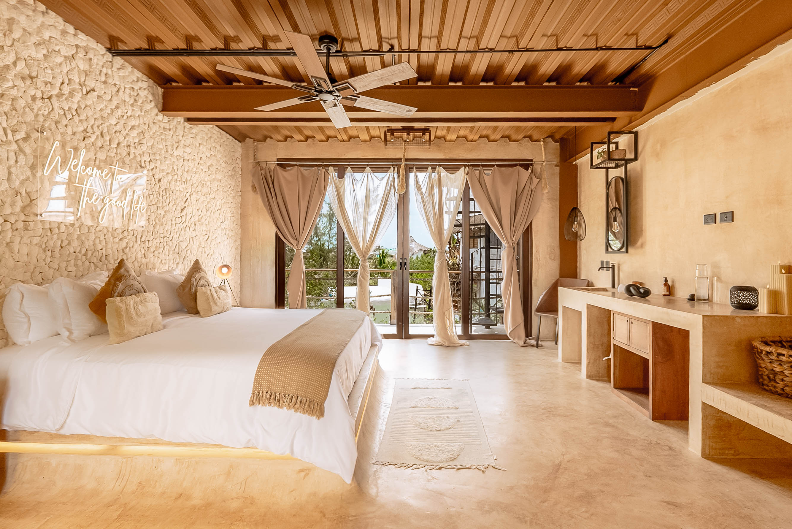 Private, Roof Top, Master, Suite, King Bed, Ocean View