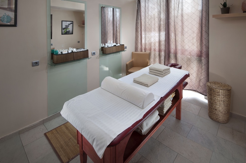 Rubin Wellness And Conference Hotel 36/66