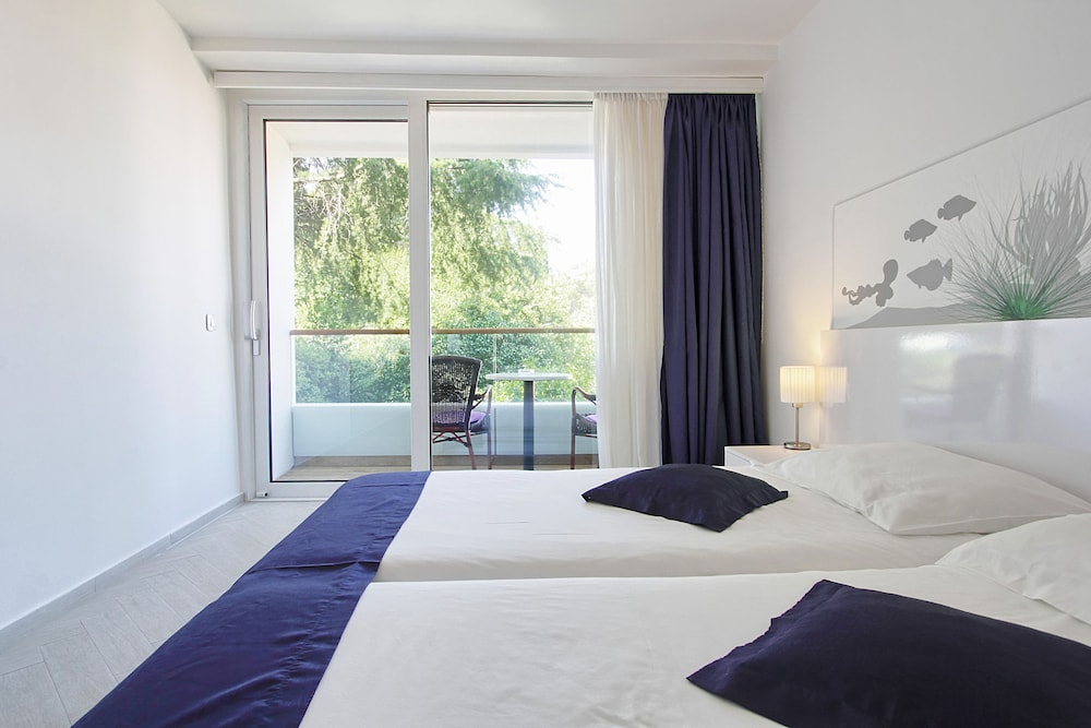 Hotel Cavtat 24/68