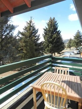 Discovery Lodge 7/69