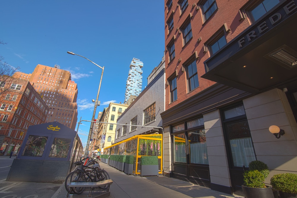The Frederick Hotel 4/48