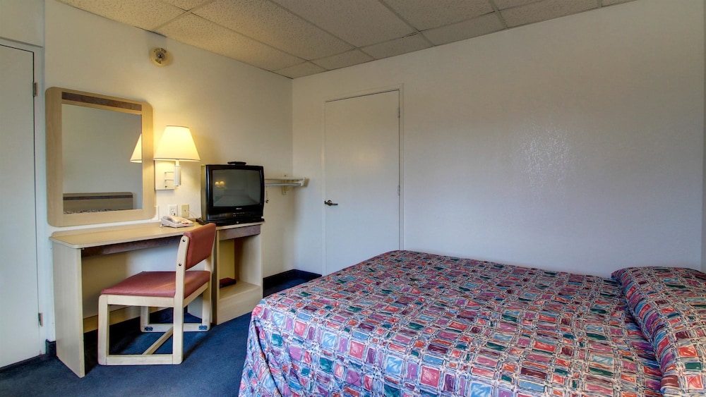Motel6 Salina, KS 32/60