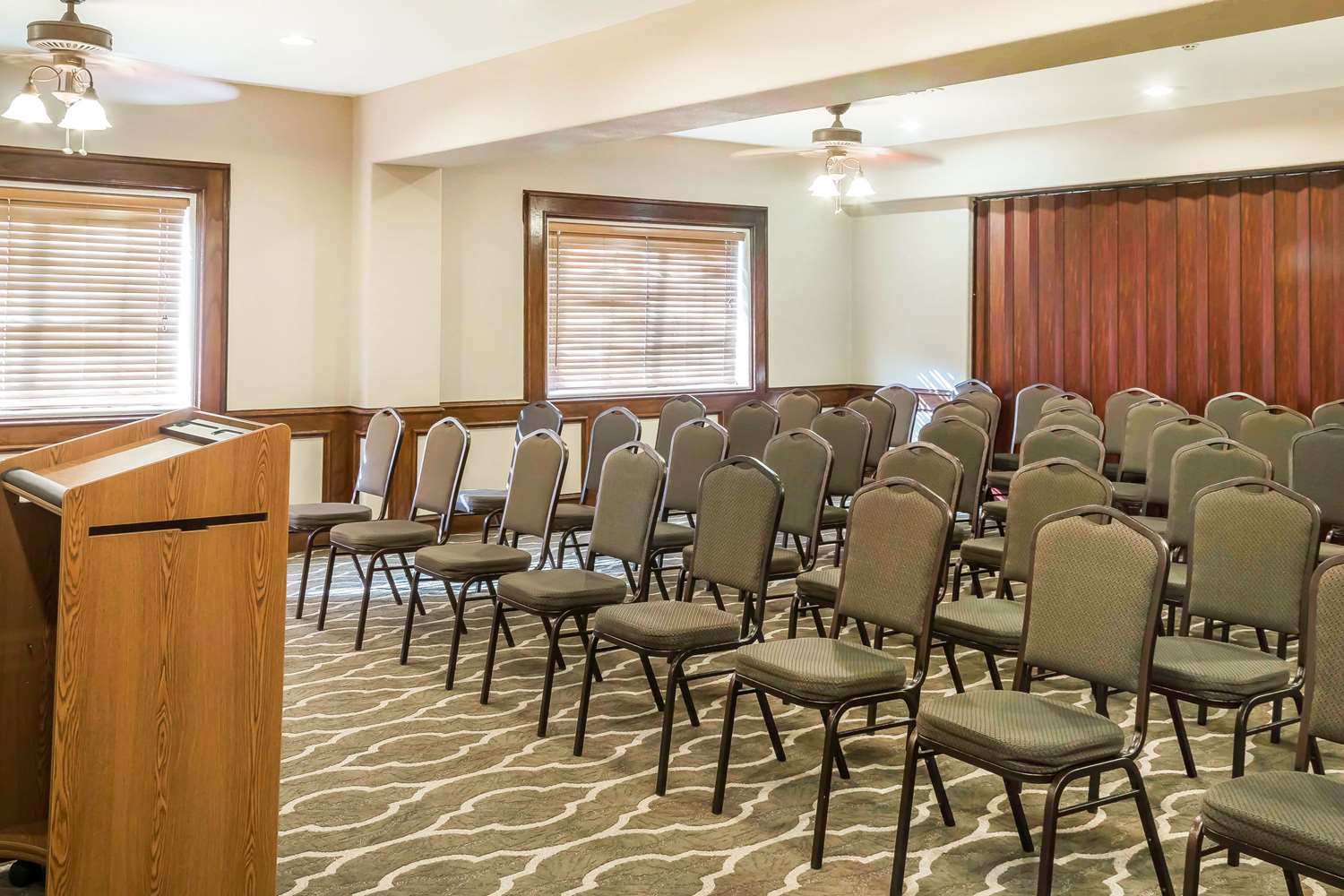 MainStay Suites Edinburg South 35/41