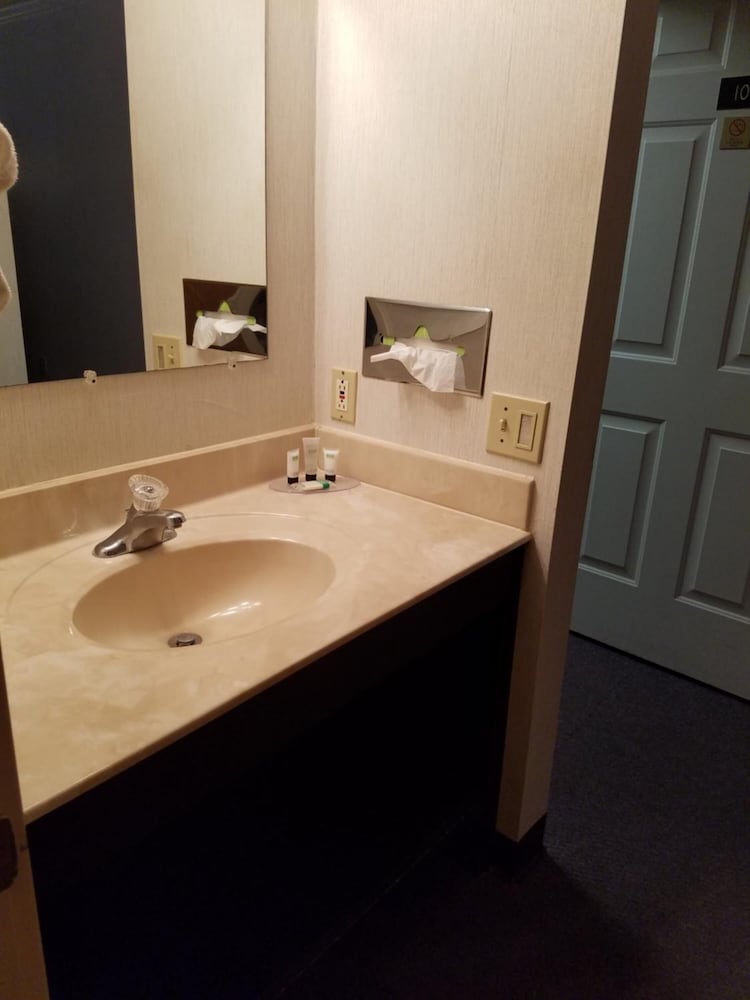 French Creek Inn 35/42