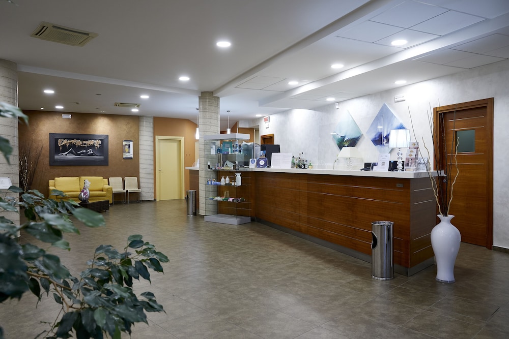Hotel Concorde 5/36