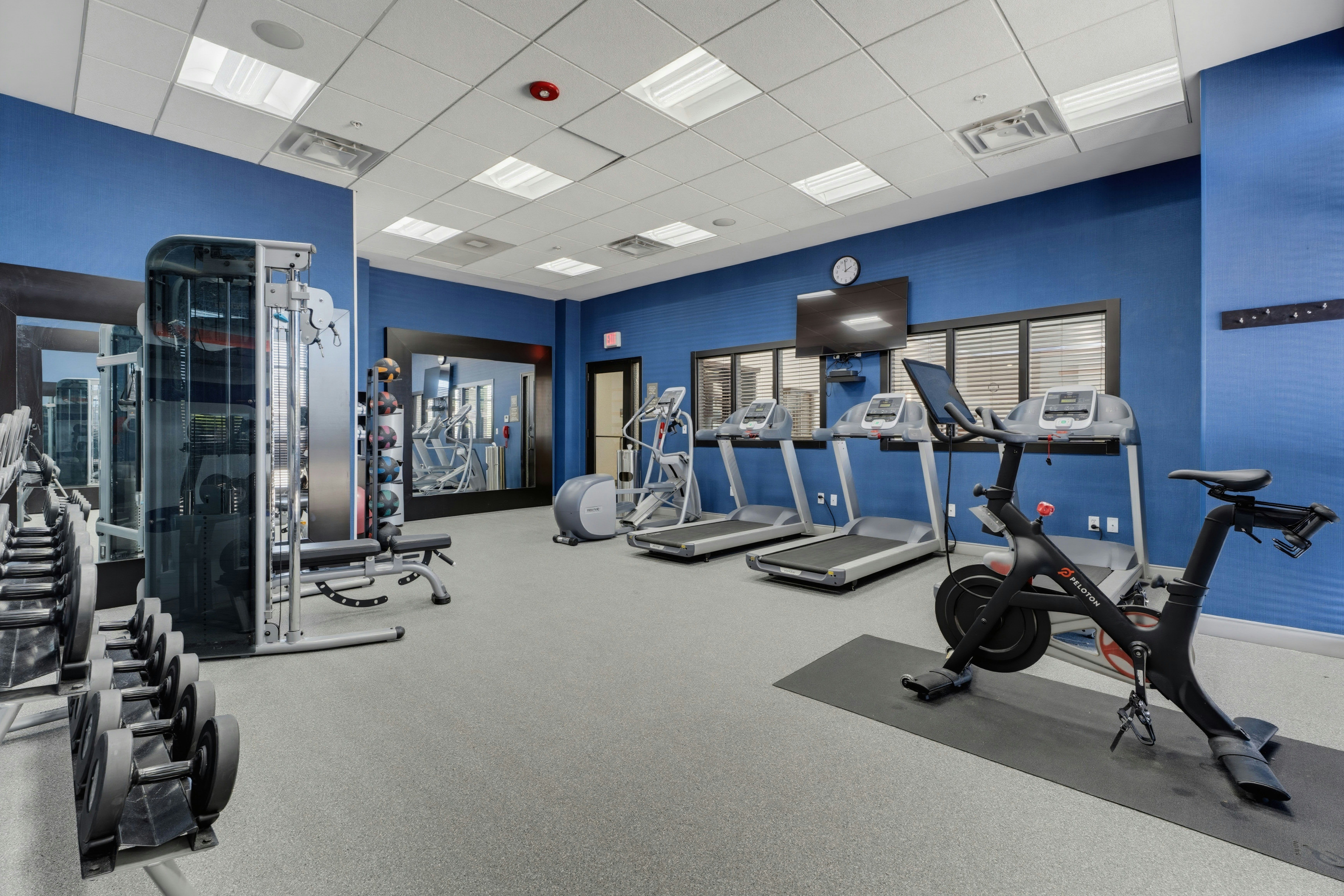 Hampton Inn by Hilton Detroit Dearborn 29/43