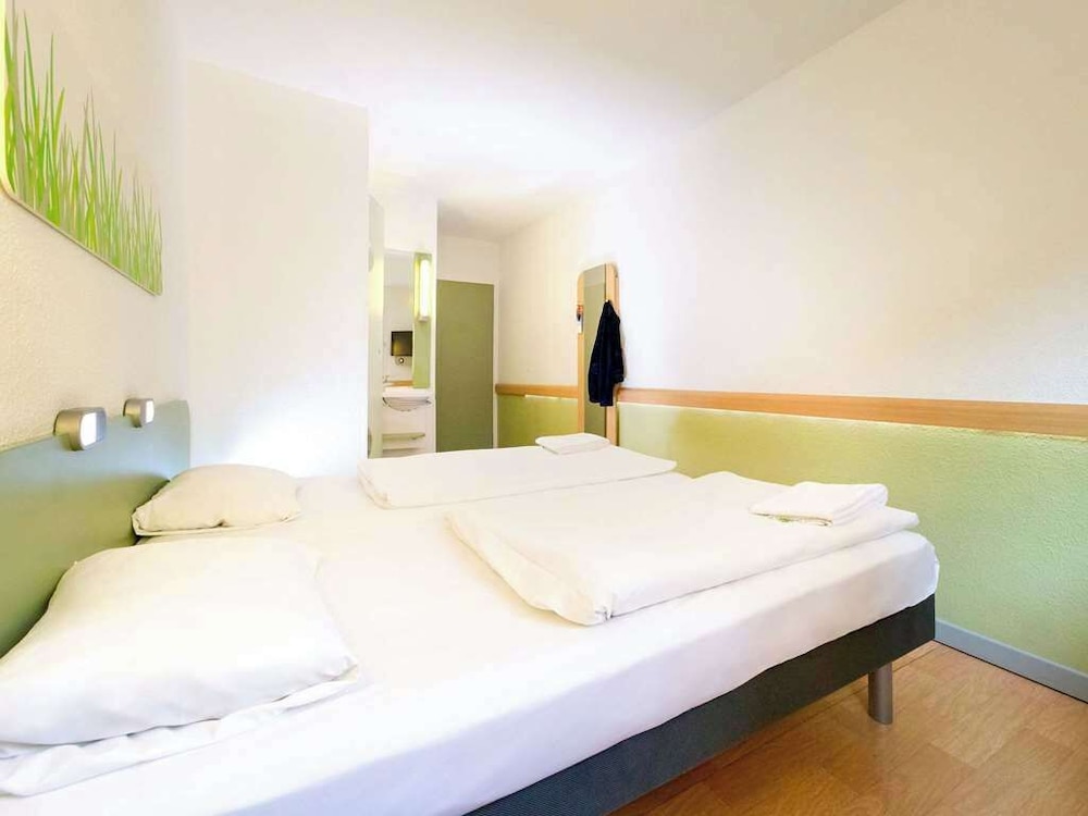 غرفة قياسية بسريرين منفصلين، Ibis Budget Berlin City Potsdamer Platz 2/7