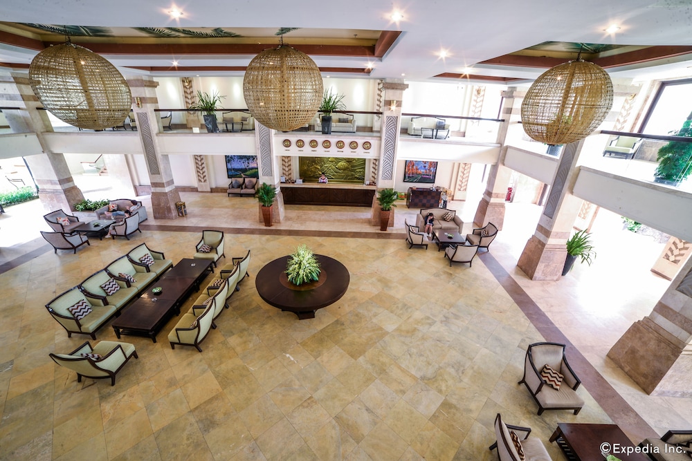 Olalani Resort and Condotel 36/69