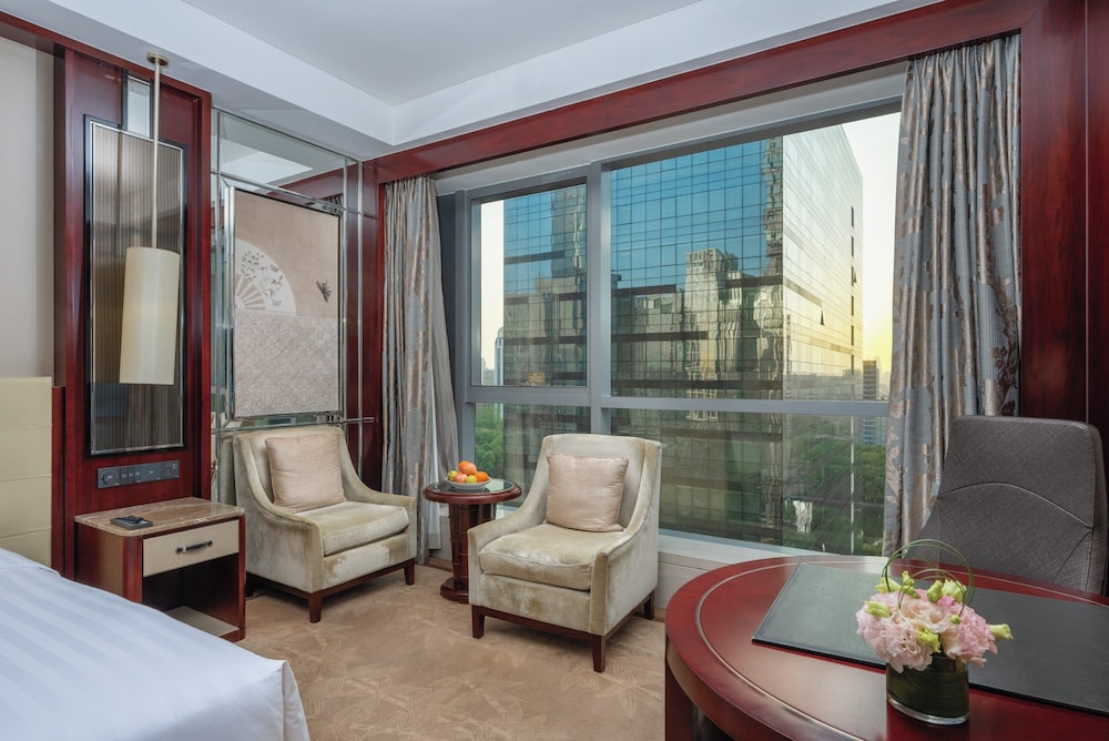 Junior Suite, King Bed, Pan Pacific Ningbo 5/9