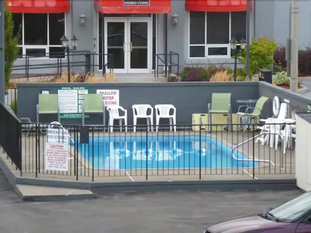Victoria Motor Inn 4/31