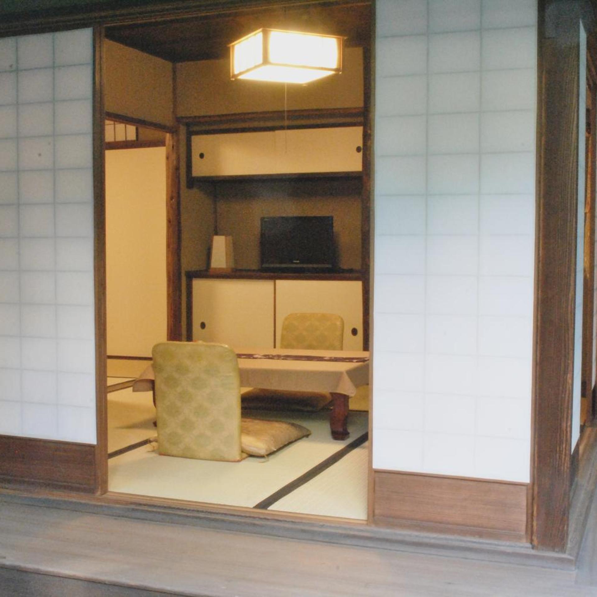 Nissho Besso 9/56