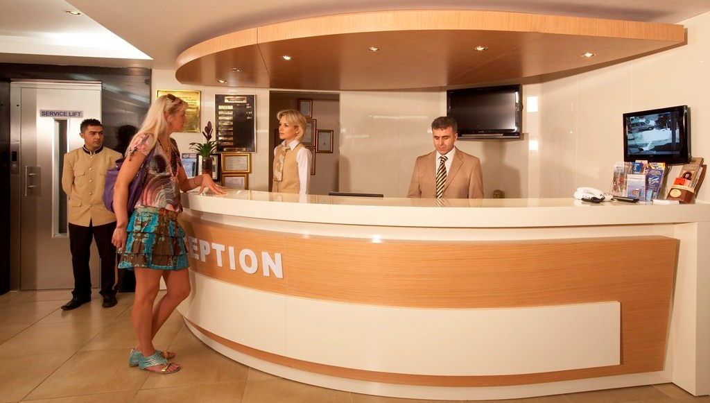 Lobby at Martinenz Hotel, ISTANBUL
