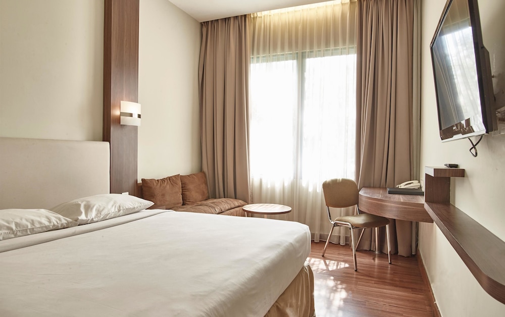 Grand Cikarang Hotel 9/50