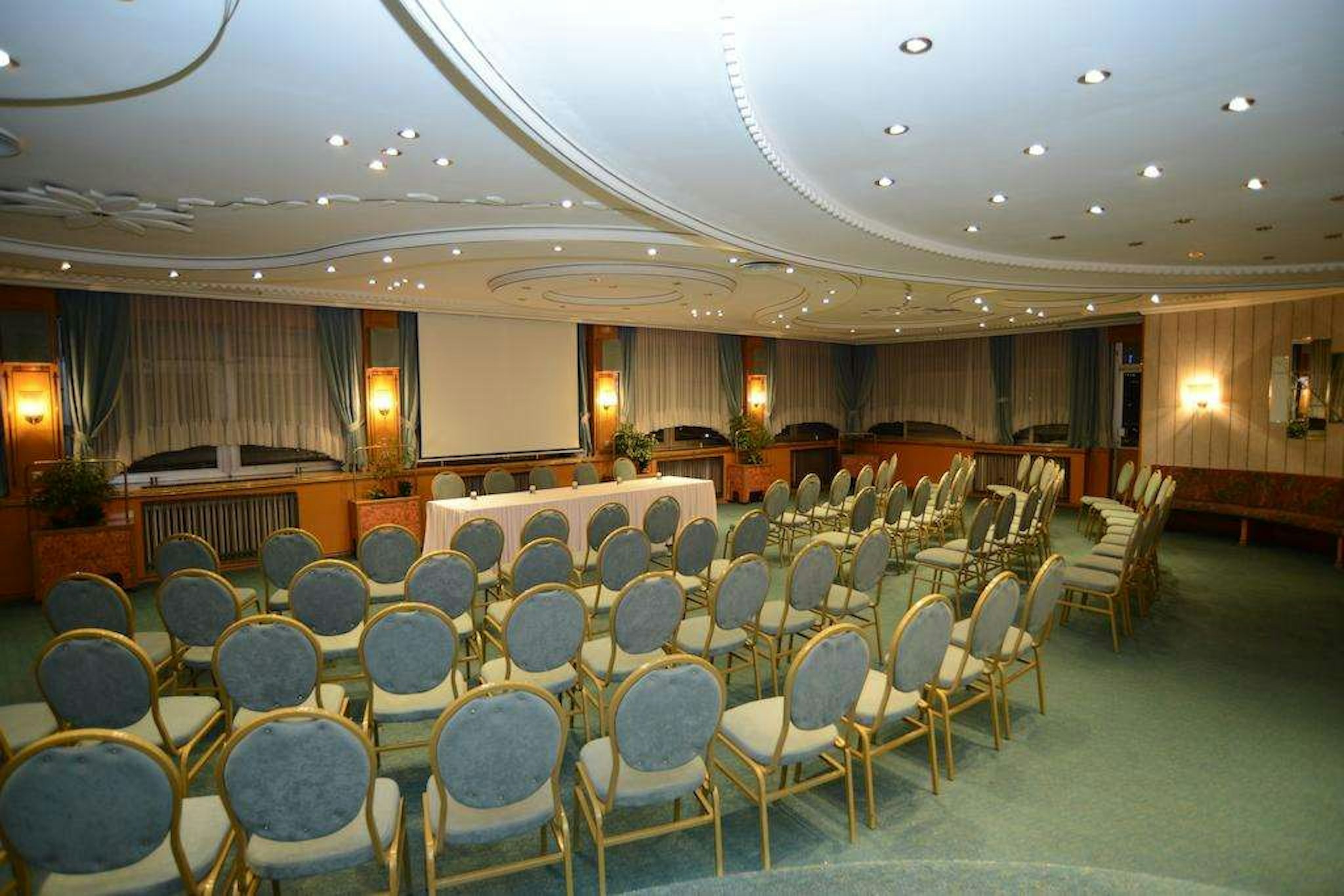 Palace Hotel 33/39