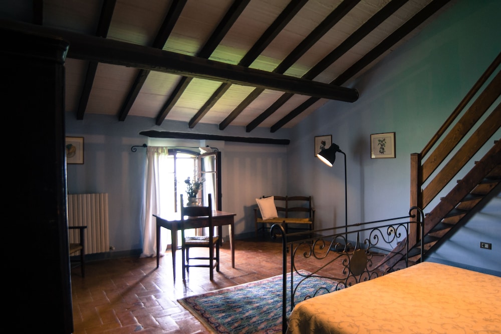 Antico Borgo Di Tabiano Castello 35/36