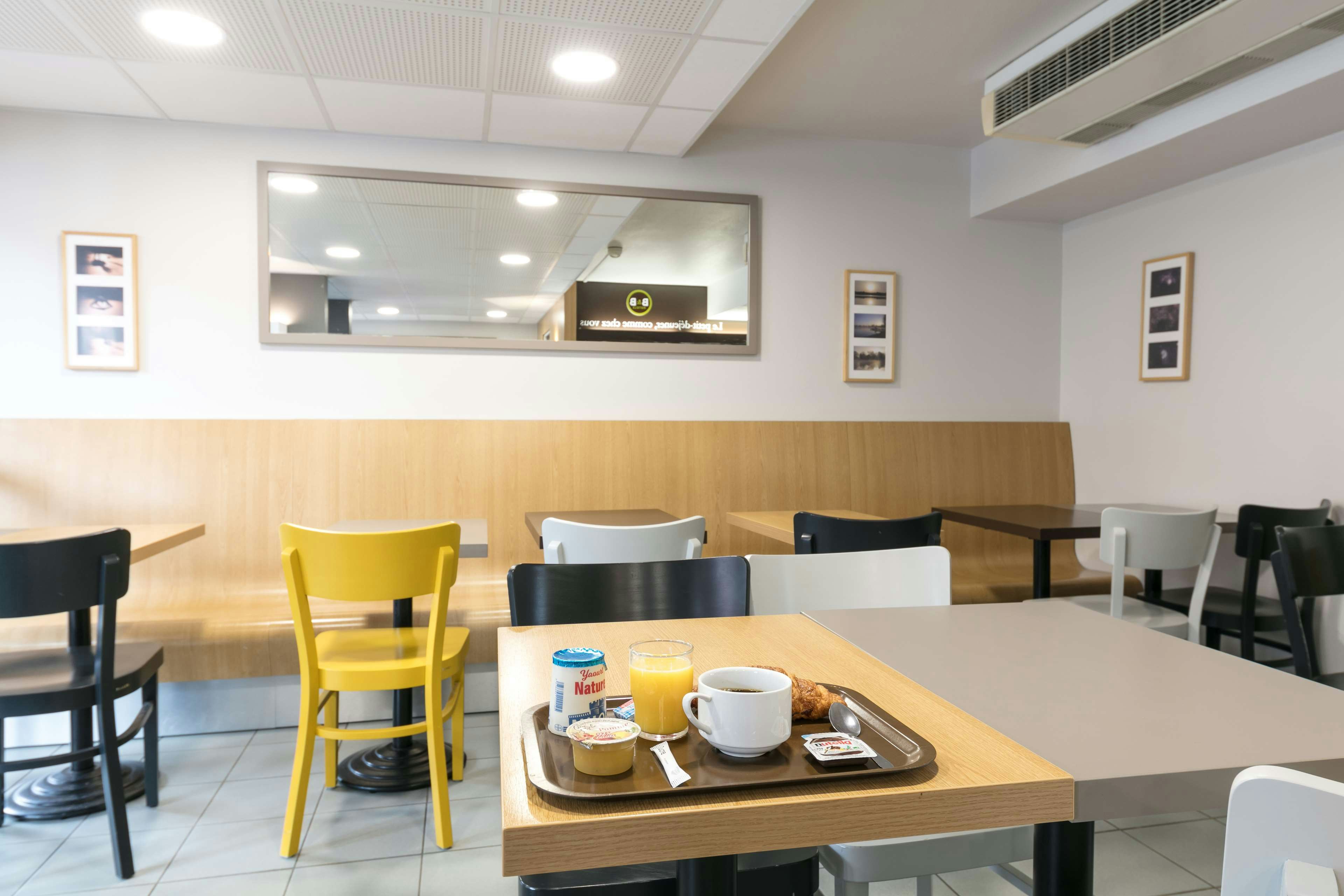 B&B Hotel Toulouse Cite de l'Espace Mouchotte 8/13
