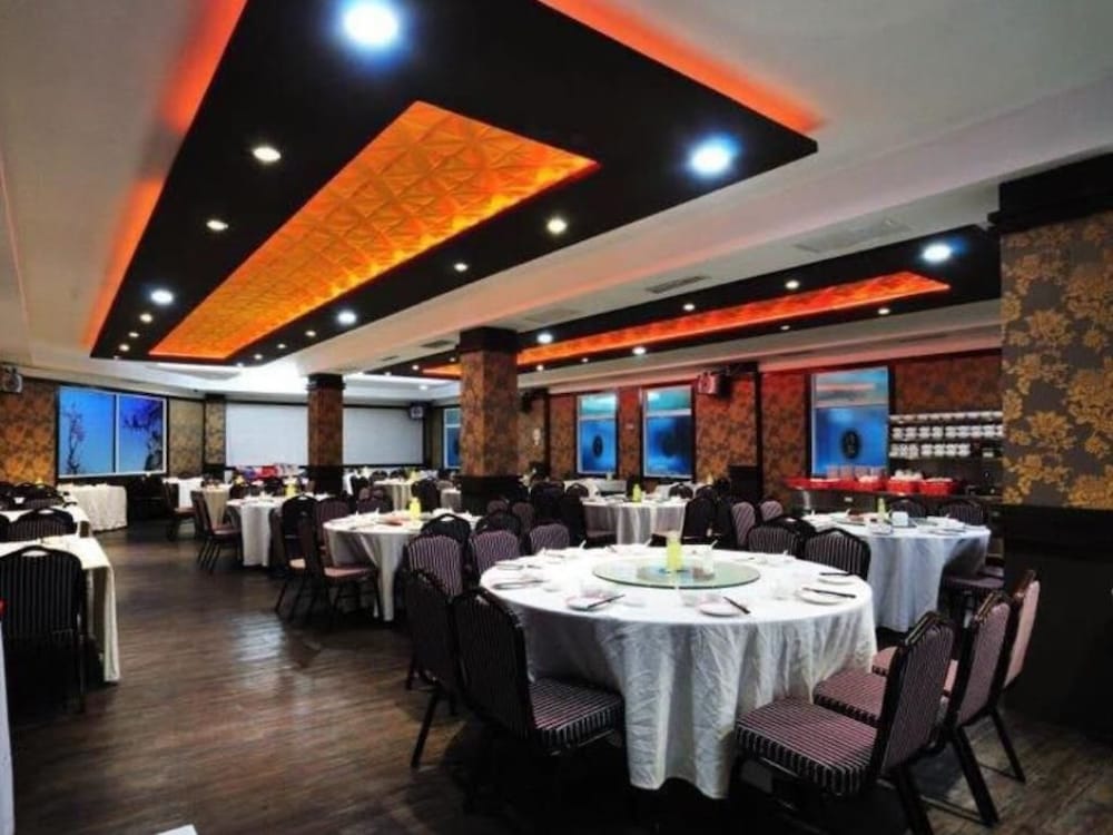 Gloria Swiss Hotel and Apartment Sandakan 32/36